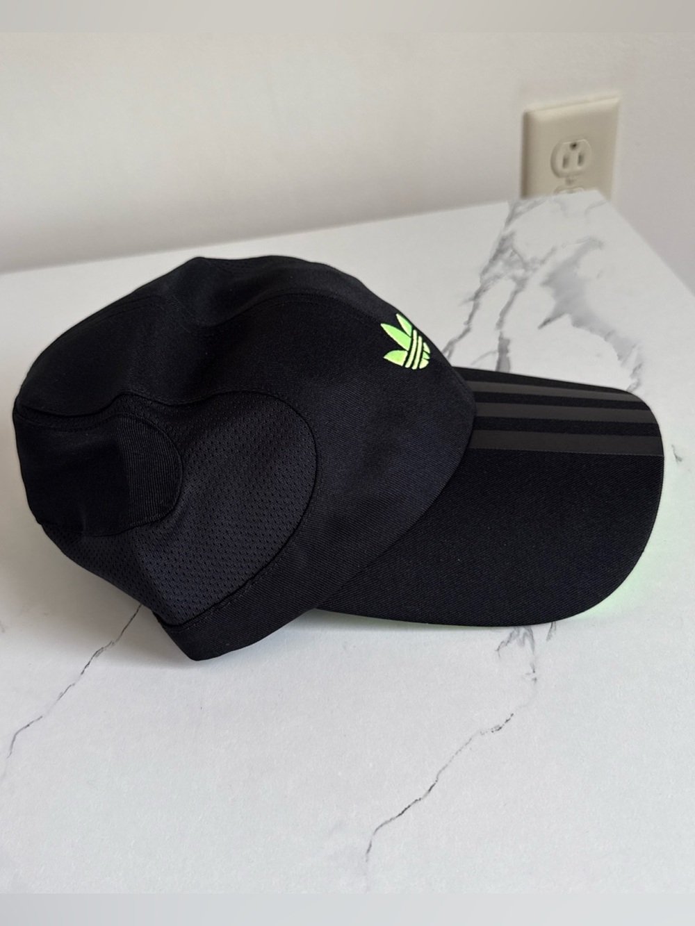 adidas Black Kids Cap with Neon Green Trefoil - Picture 4 of 7